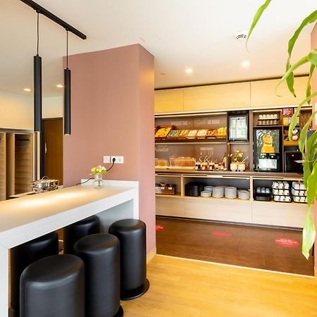 B&B Hotel Moenchengladbach Dış mekan fotoğraf