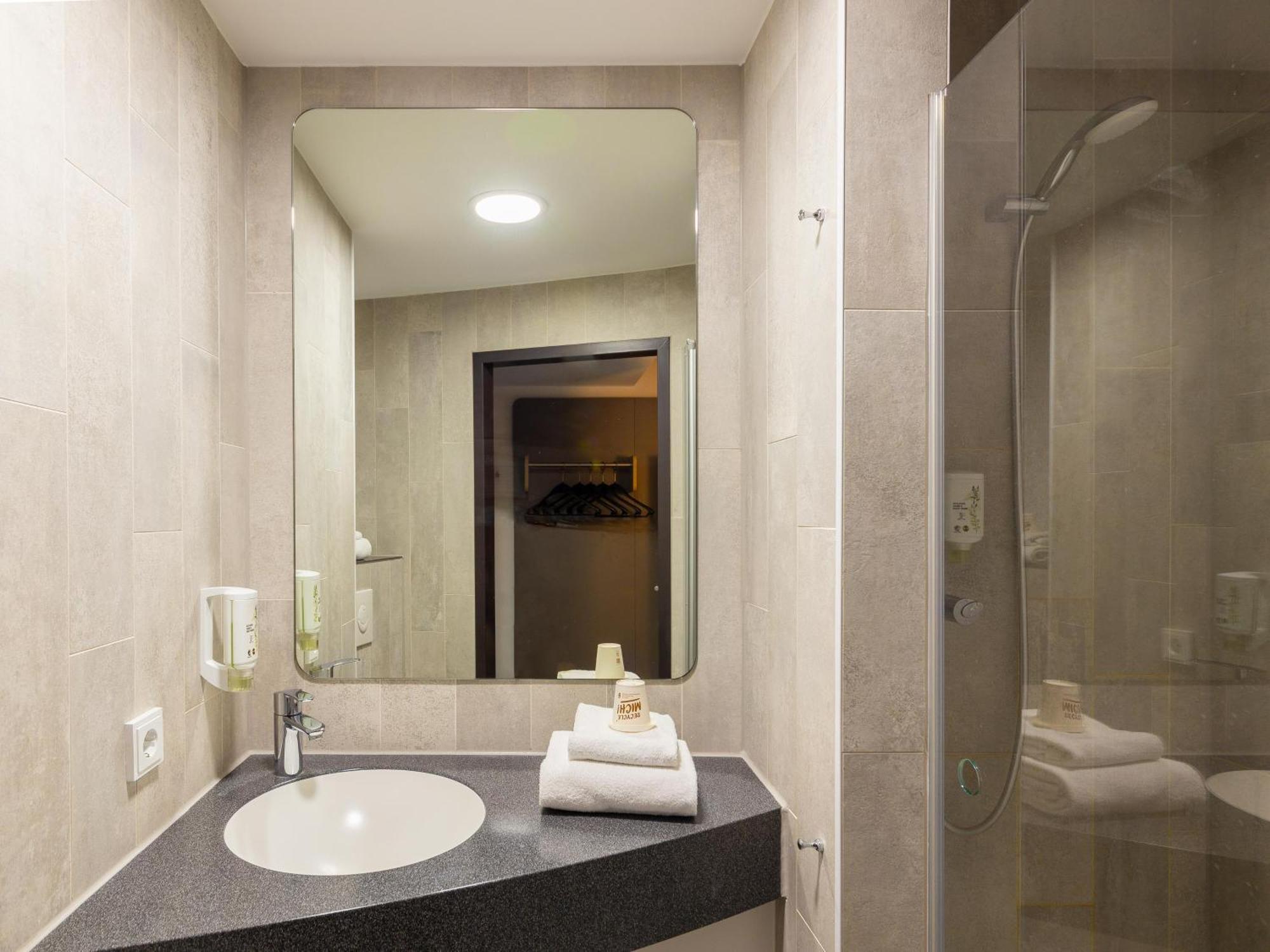 B&B Hotel Moenchengladbach Dış mekan fotoğraf